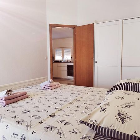 T&T Sea View Apartments Trogir Extérieur photo