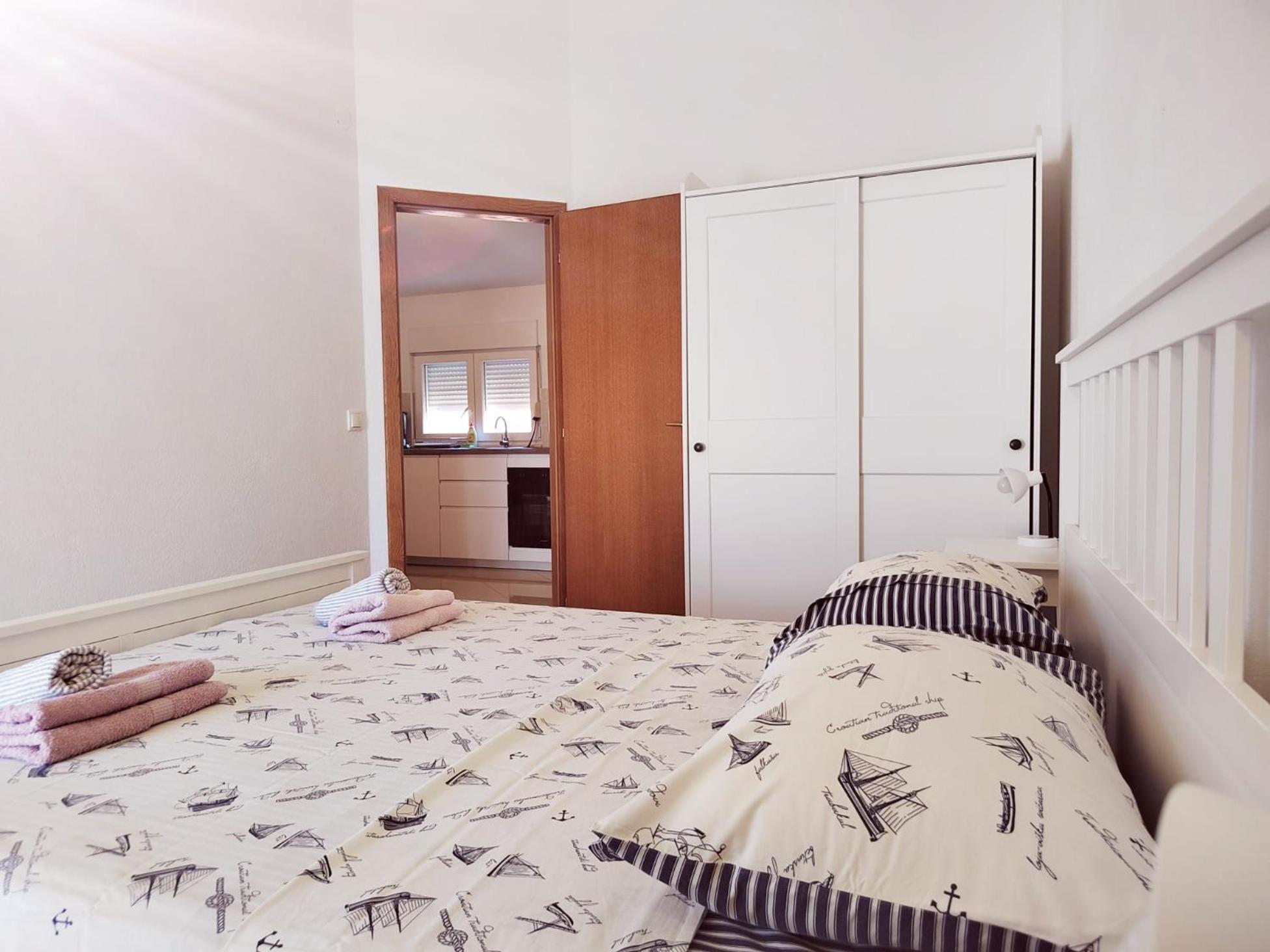 T&T Sea View Apartments Trogir Extérieur photo