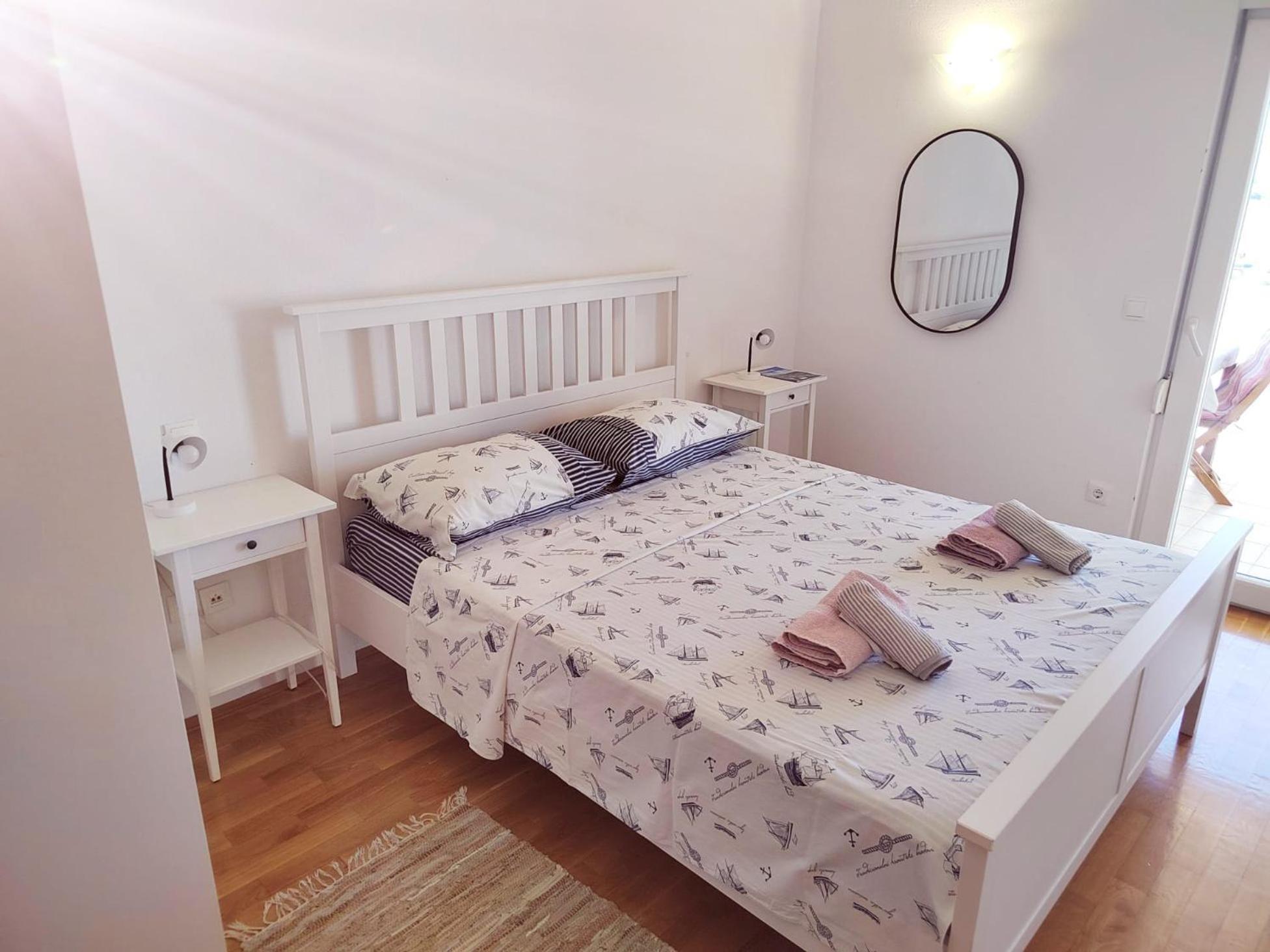 T&T Sea View Apartments Trogir Extérieur photo