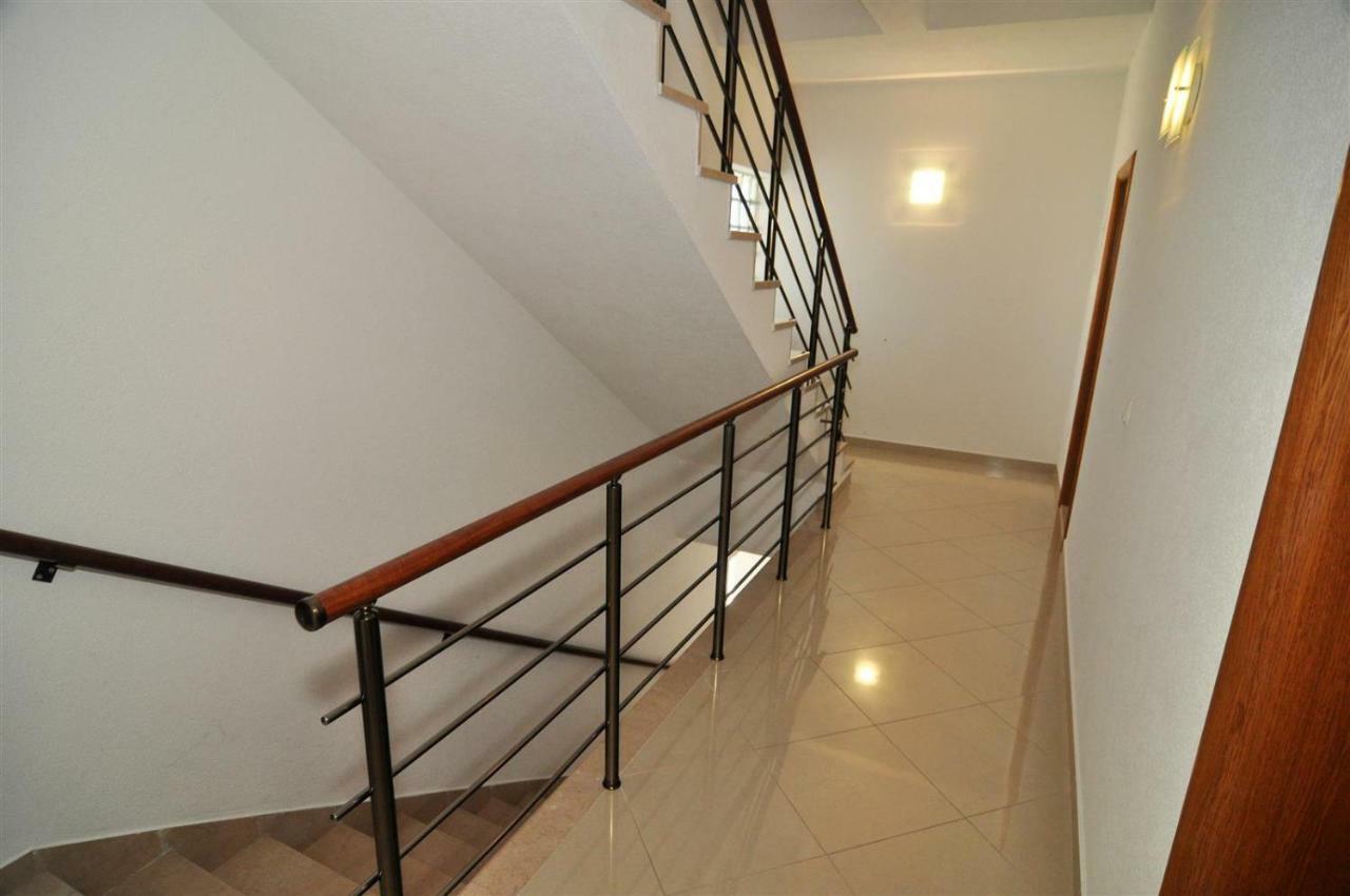 T&T Sea View Apartments Trogir Extérieur photo